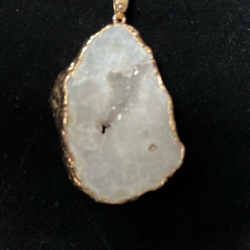 Beautiful Agate With Druzy